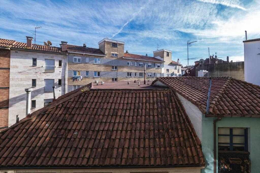 La Catedral En El Corazon De Oviedo Apartment Luaran gambar